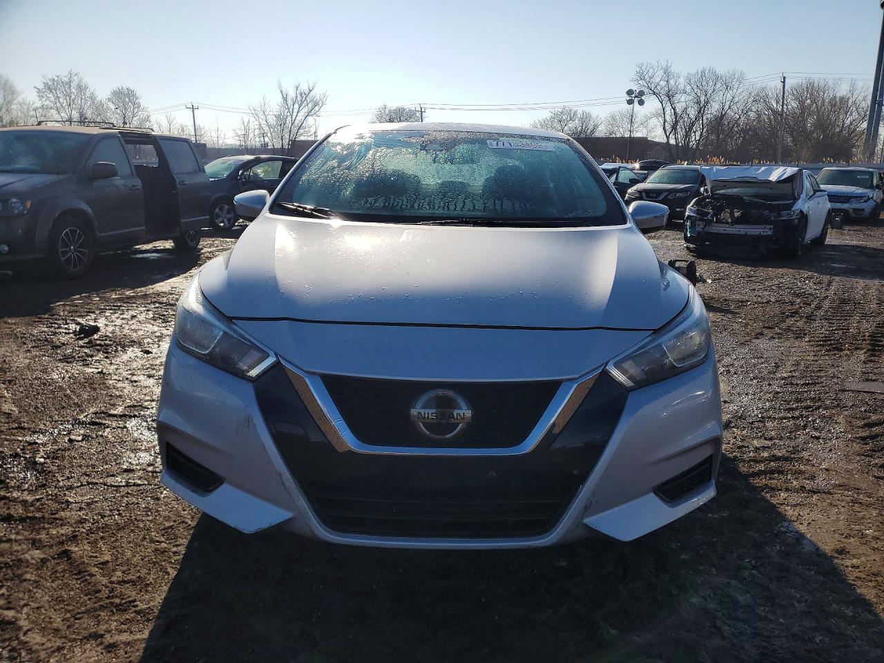 2021 NISSAN VERSA