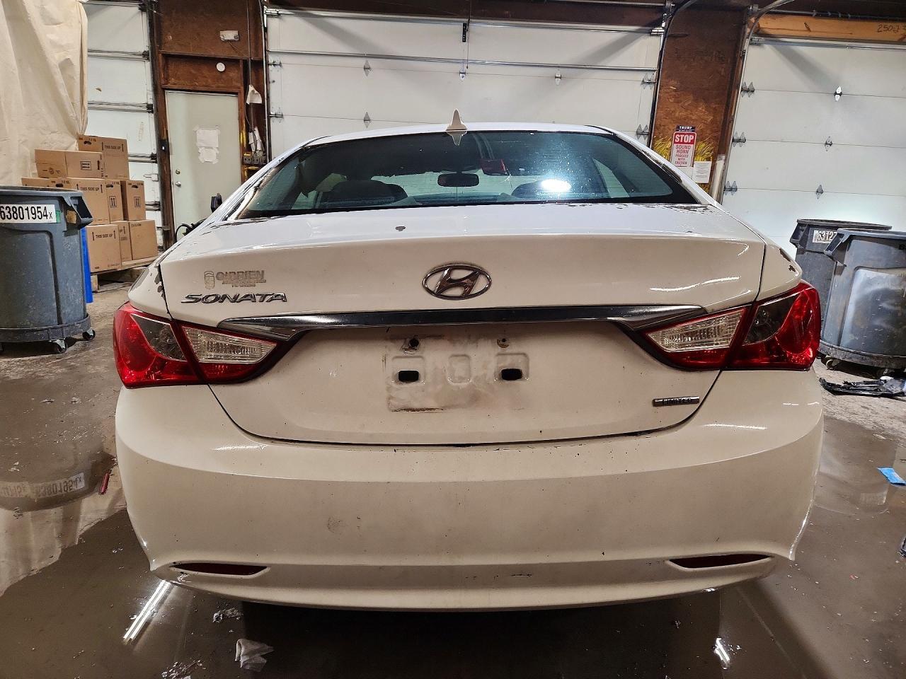 2011 HYUNDAI SONATA