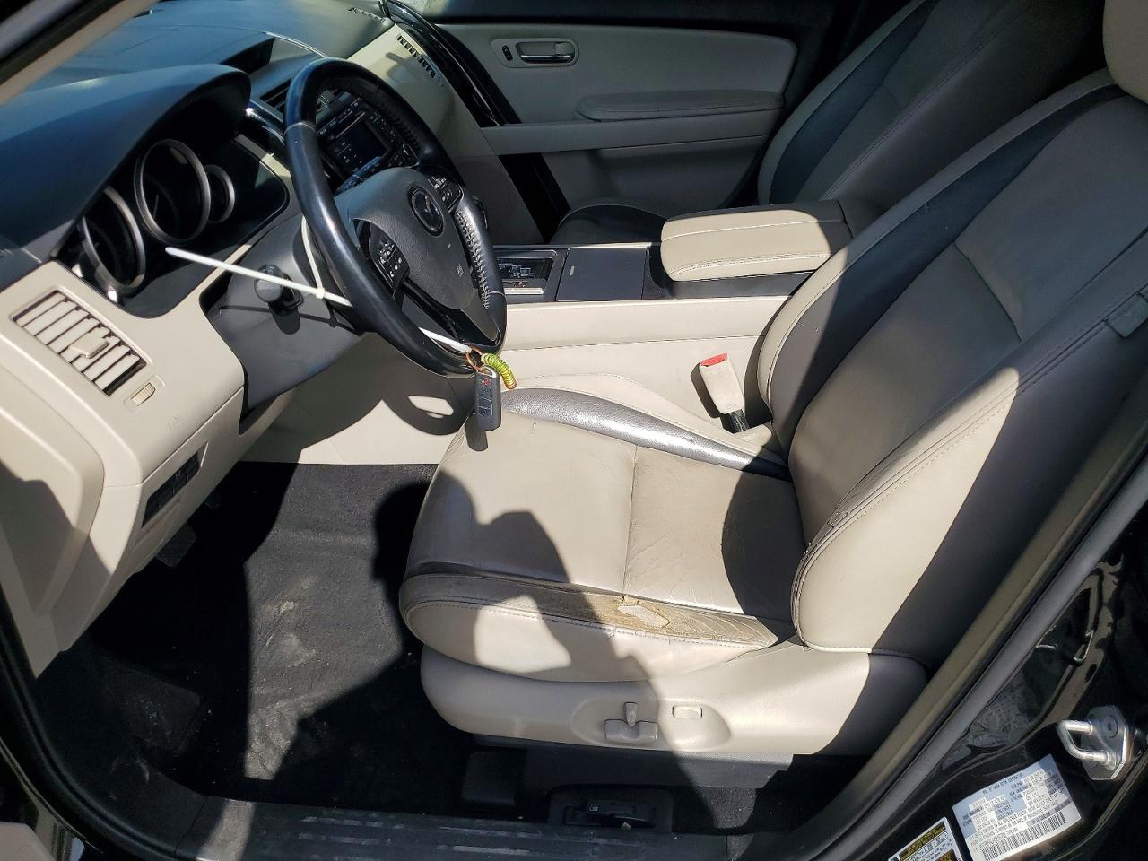 2010 MAZDA CX-9