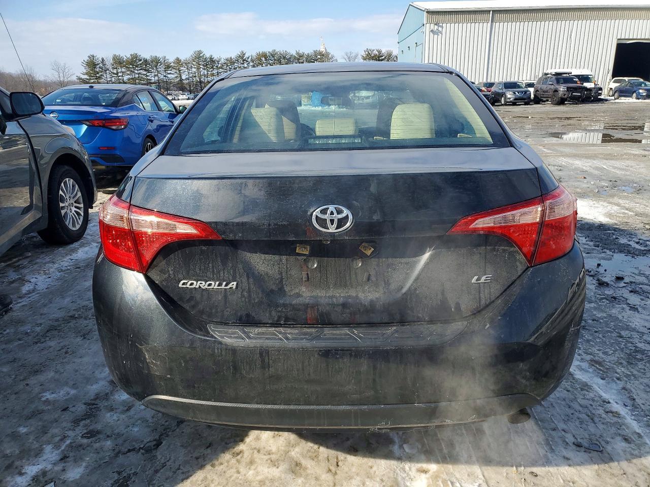 2018 TOYOTA COROLLA