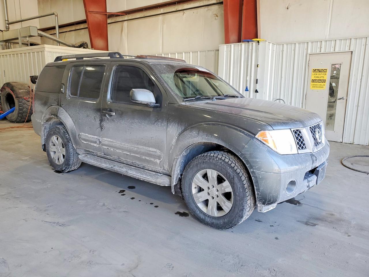 2005 NISSAN PATHFINDER