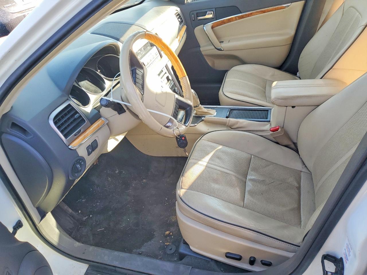 2012 LINCOLN MKZ