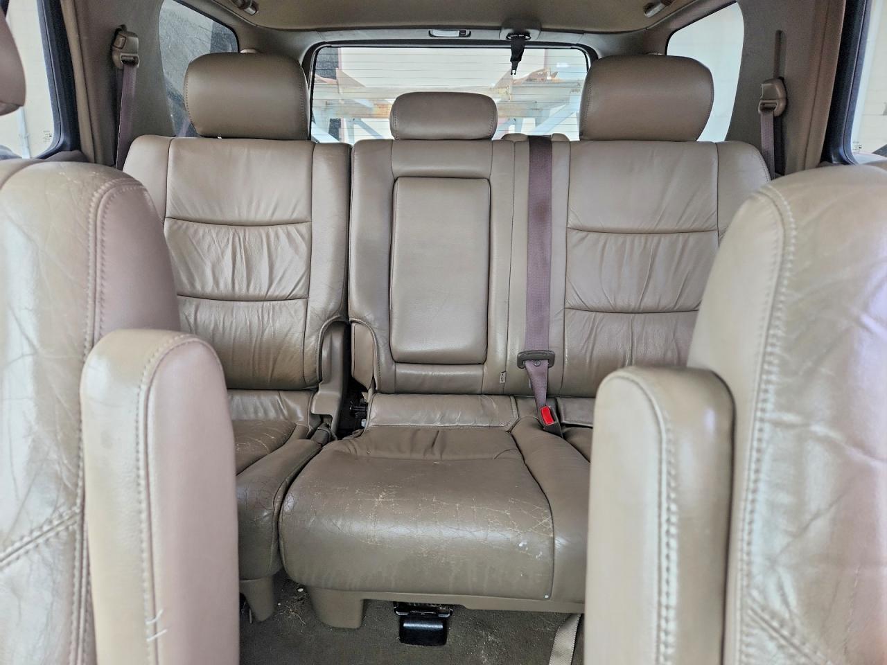2001 TOYOTA Sequoia