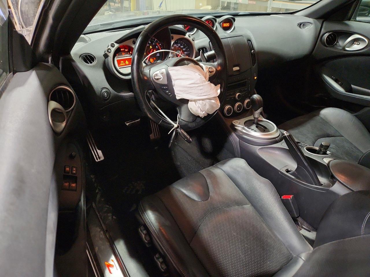 2011 NISSAN 370Z