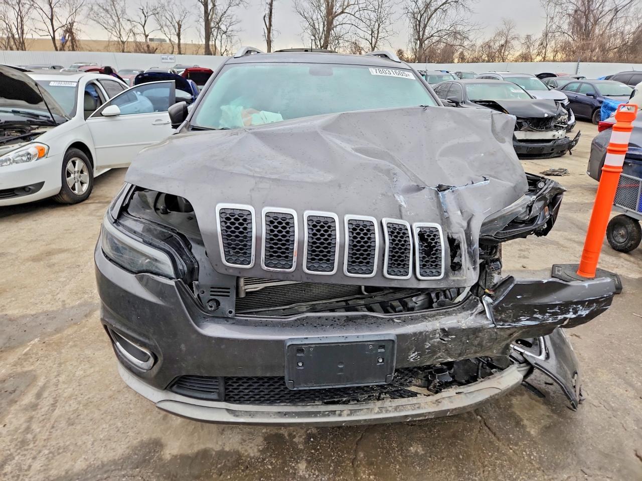 2019 JEEP CHEROKEE