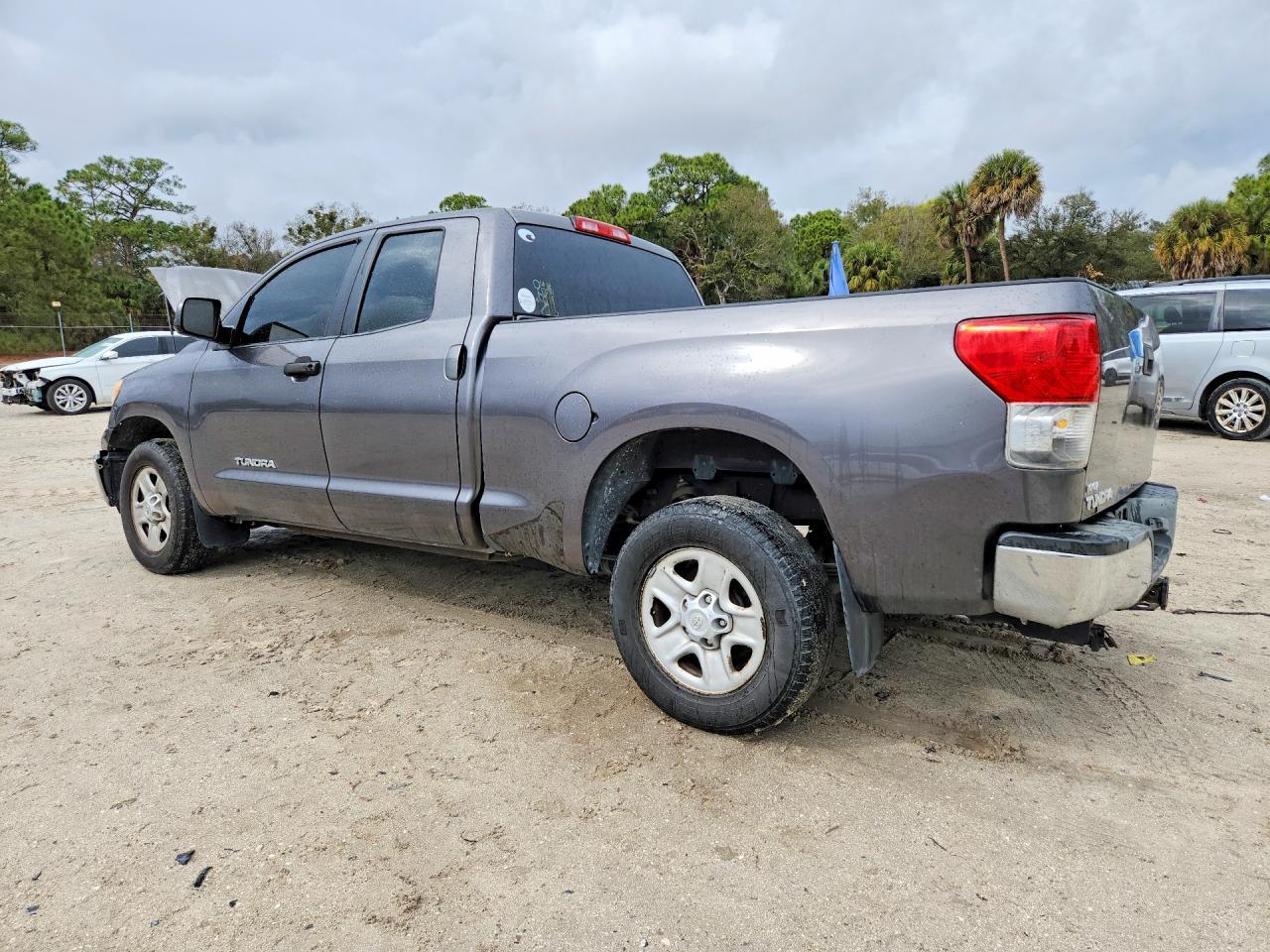 2012 TOYOTA TUNDRA