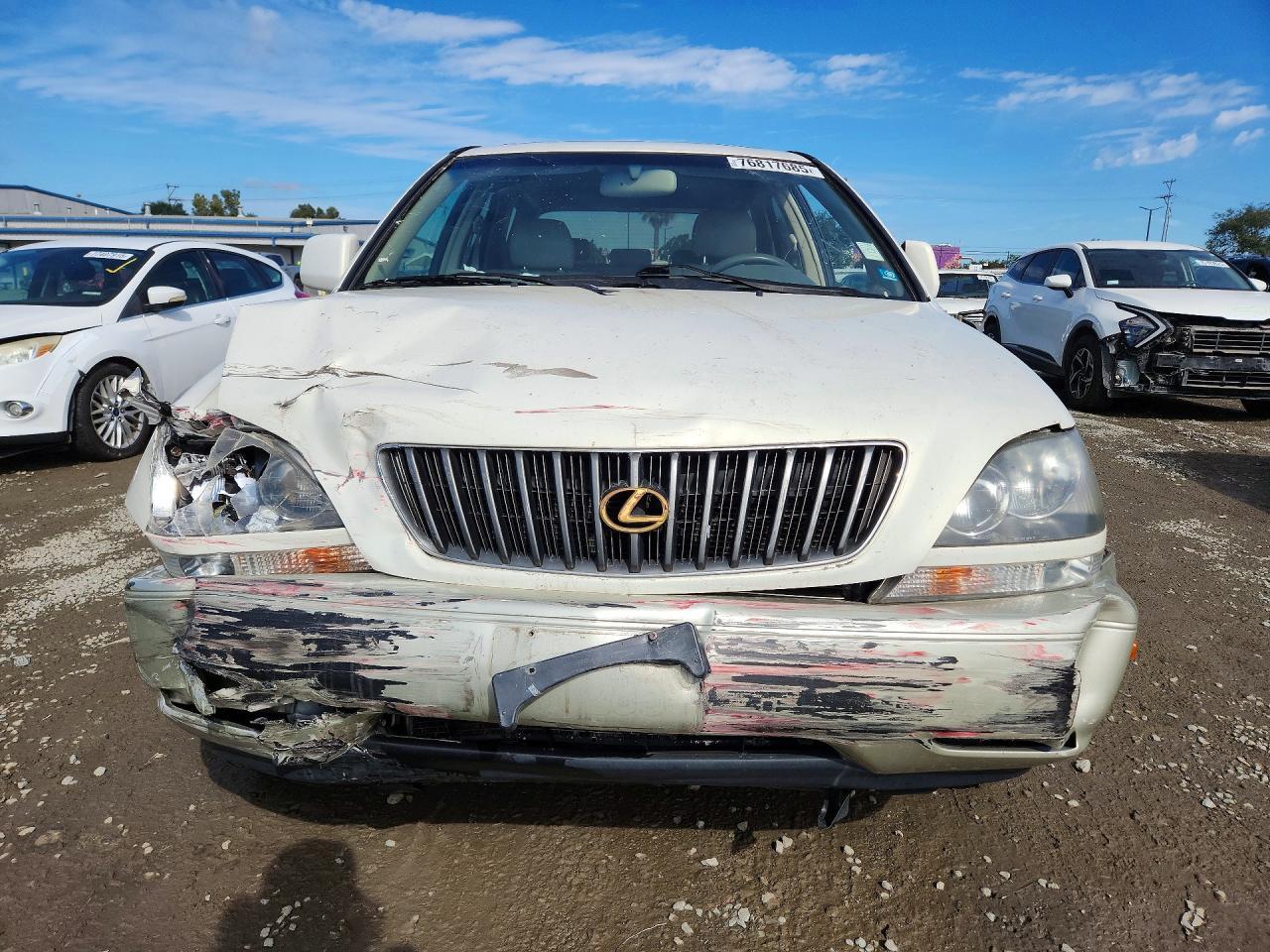 2000 LEXUS Rx 300