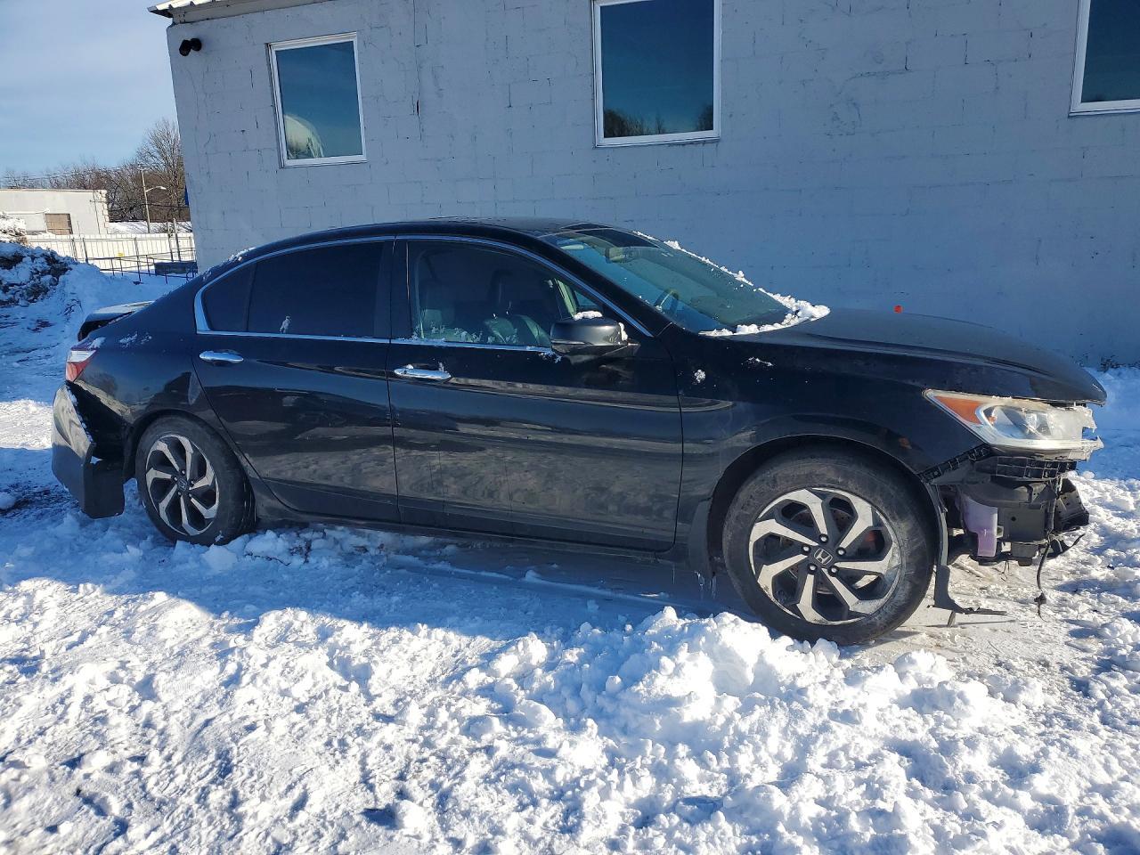2017 HONDA ACCORD