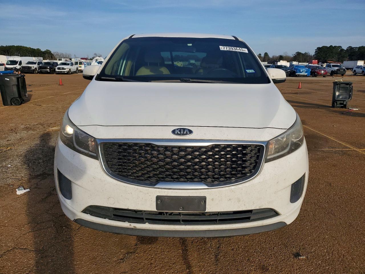 2015 KIA SEDONA