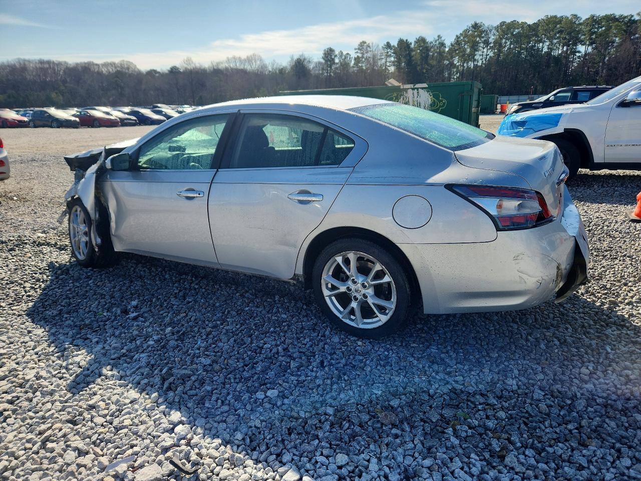 2012 NISSAN Maxima