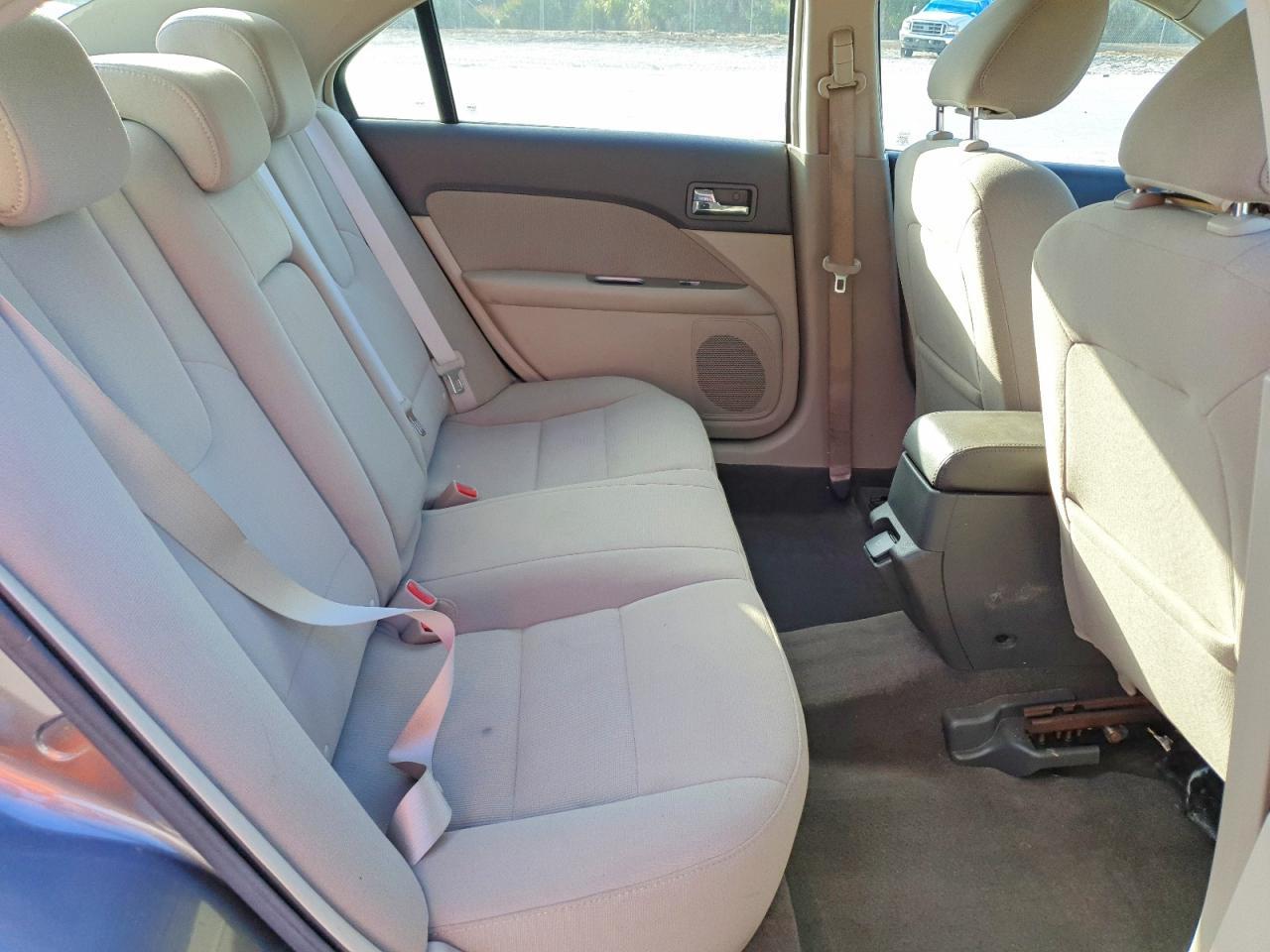 2010 FORD FUSION