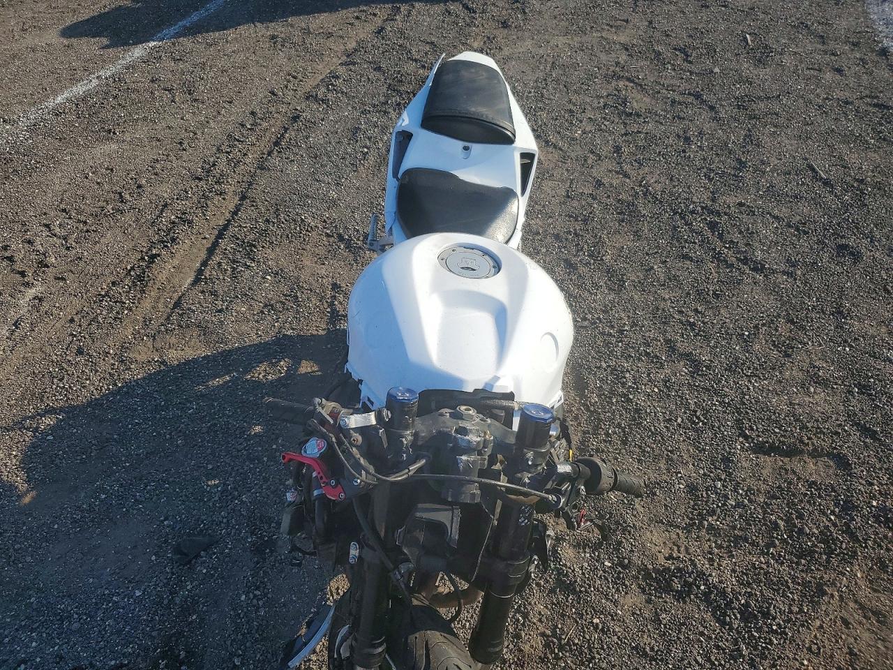 2015 HONDA Cbr600