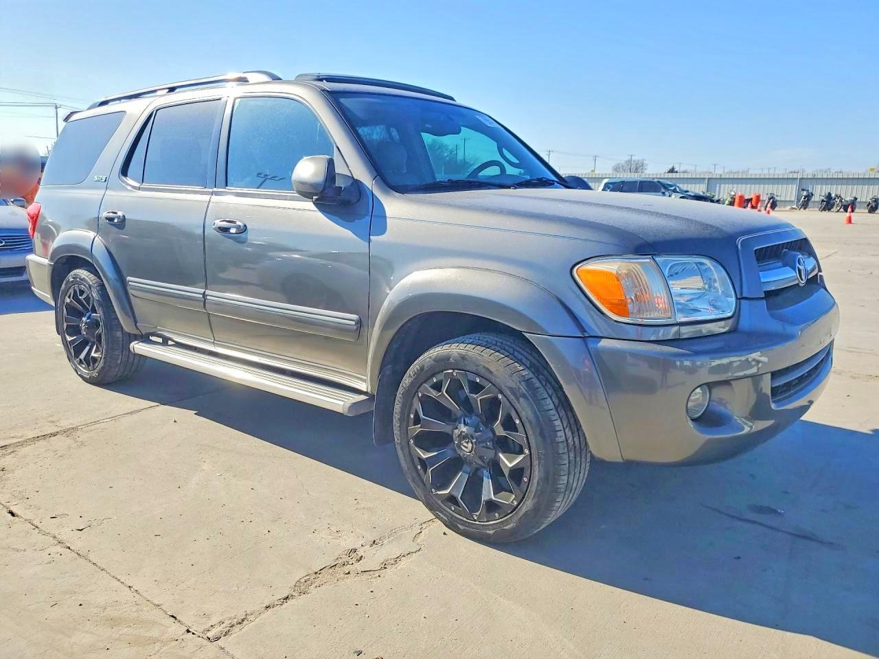 2006 TOYOTA Sequoia