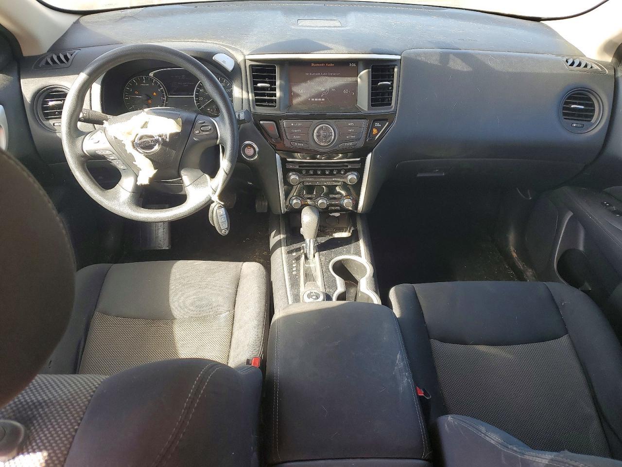 2017 NISSAN PATHFINDER