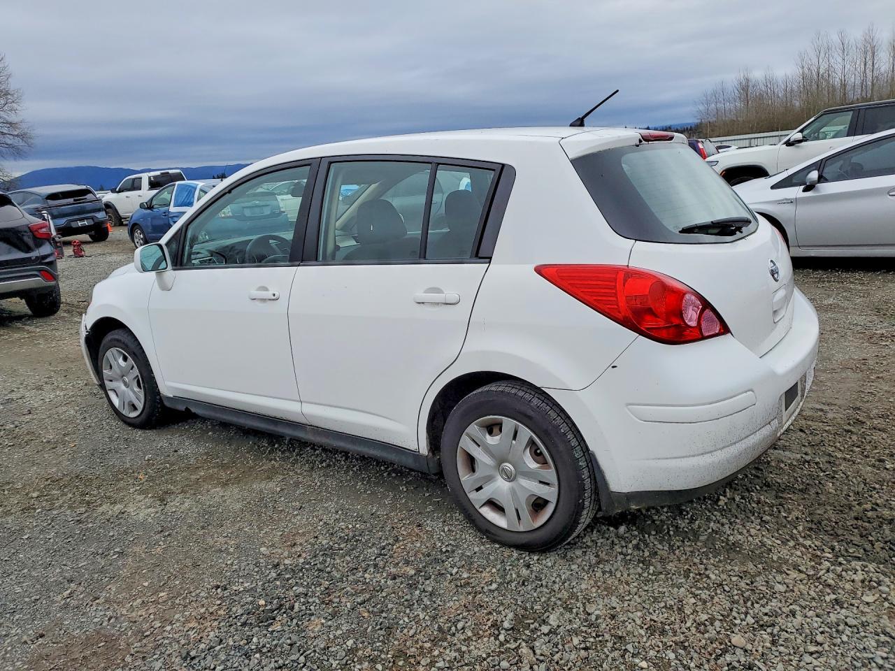 2012 NISSAN VERSA