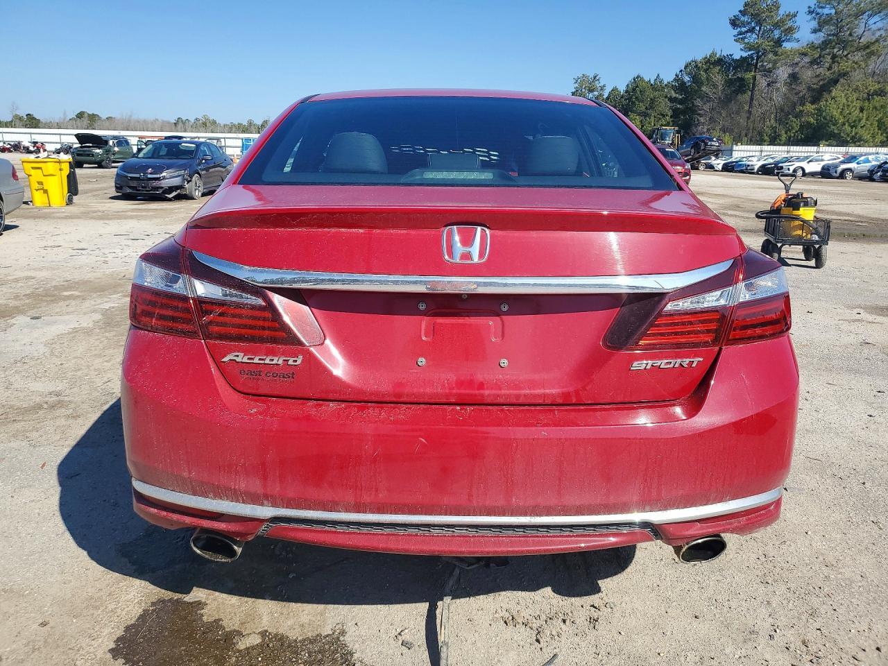 2017 HONDA ACCORD