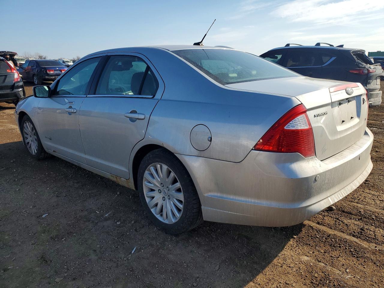 2010 FORD FUSION