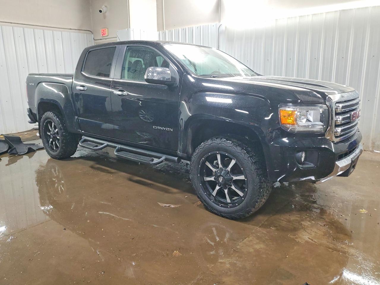 2017 GMC CANYON