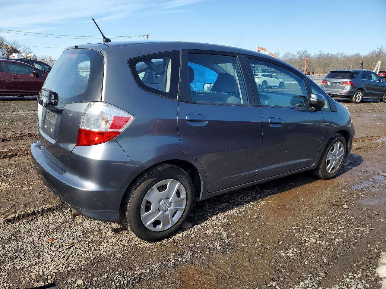 2013 HONDA FIT