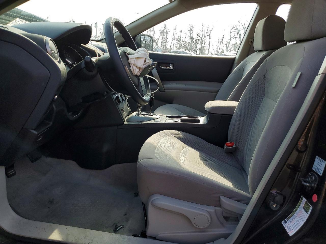 2014 NISSAN ROGUE