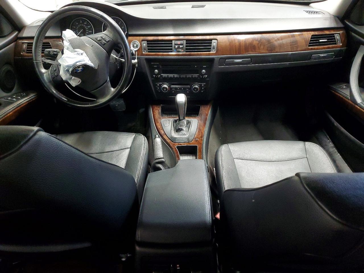 2011 BMW 3 SERIES