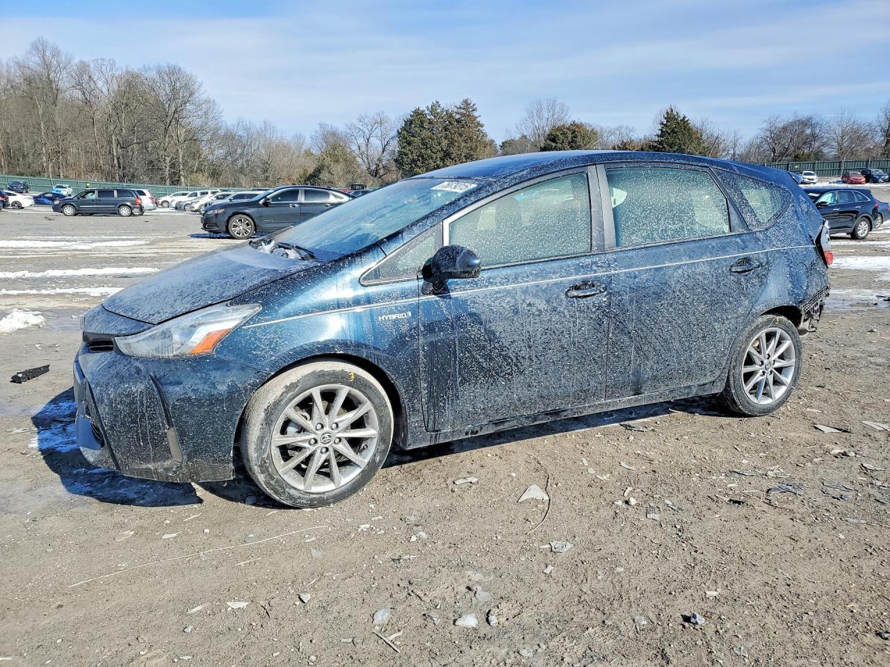 2017 TOYOTA PRIUS V