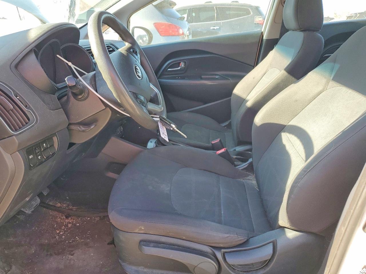 2016 KIA RIO