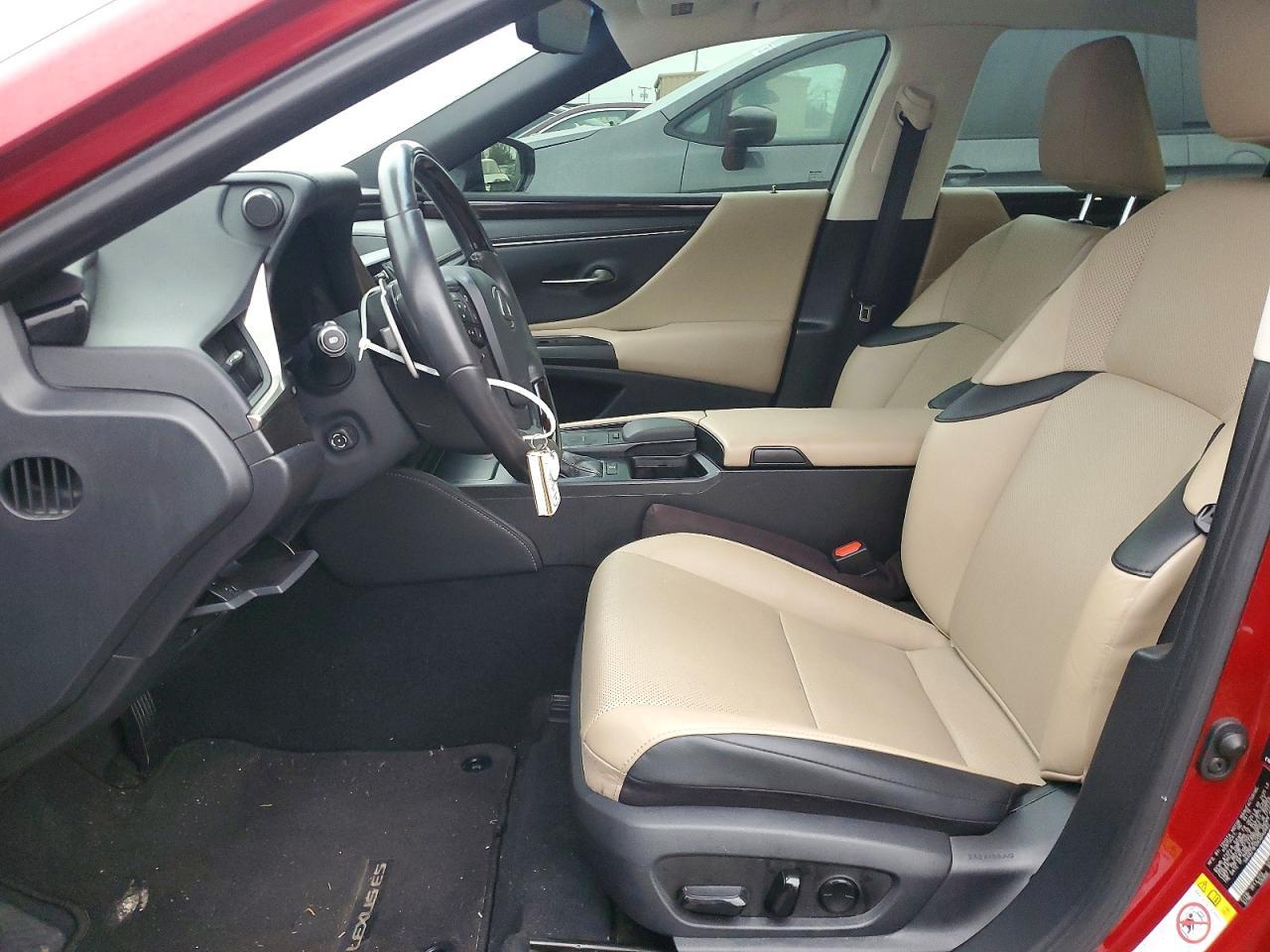 2019 LEXUS ES 350