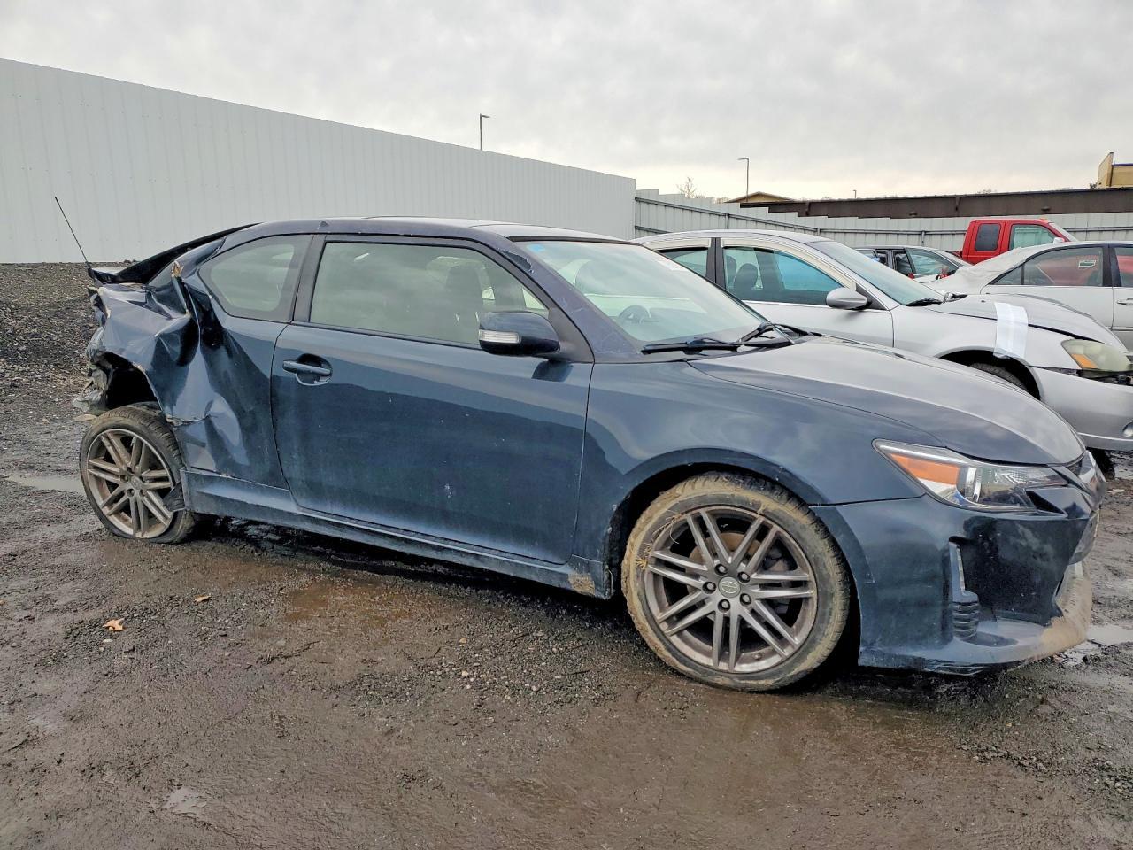 2015 TOYOTA SCION