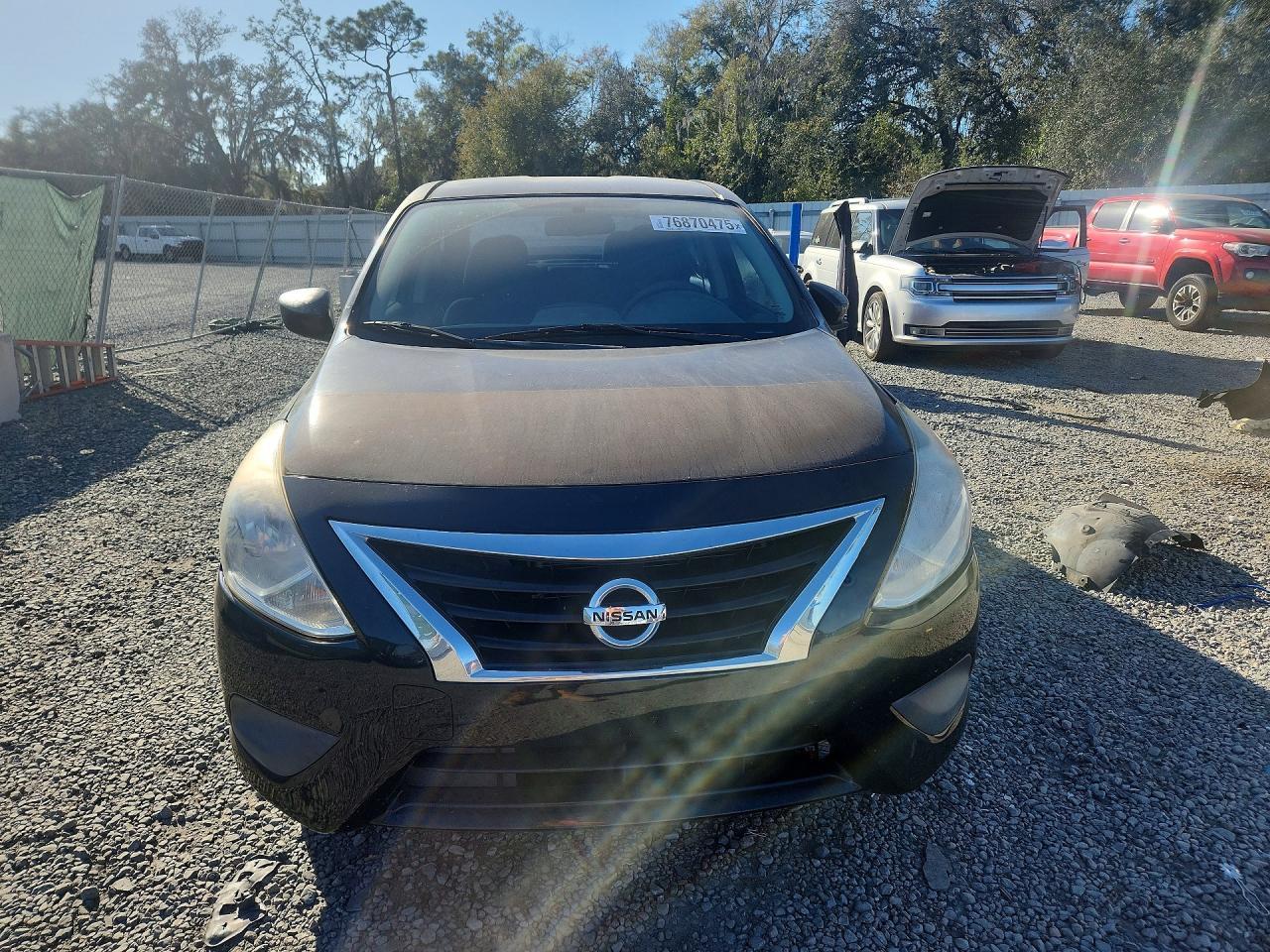 2016 NISSAN VERSA