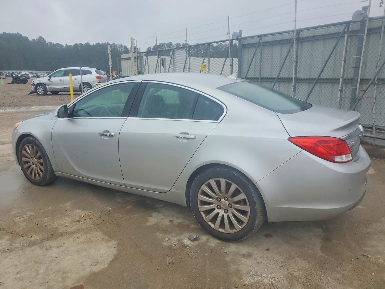 2012 BUICK Regal