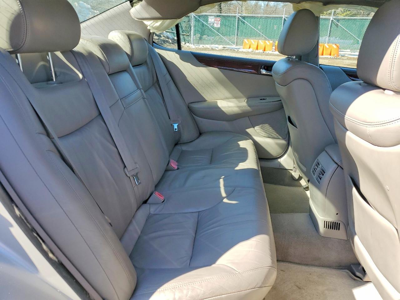 2002 LEXUS Es 300
