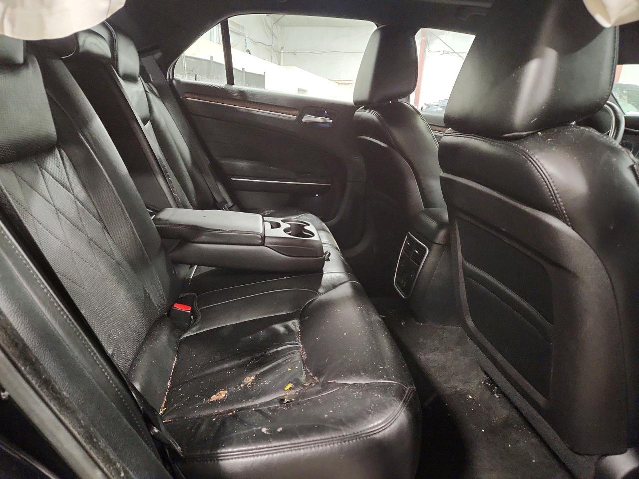 2015 CHRYSLER 300