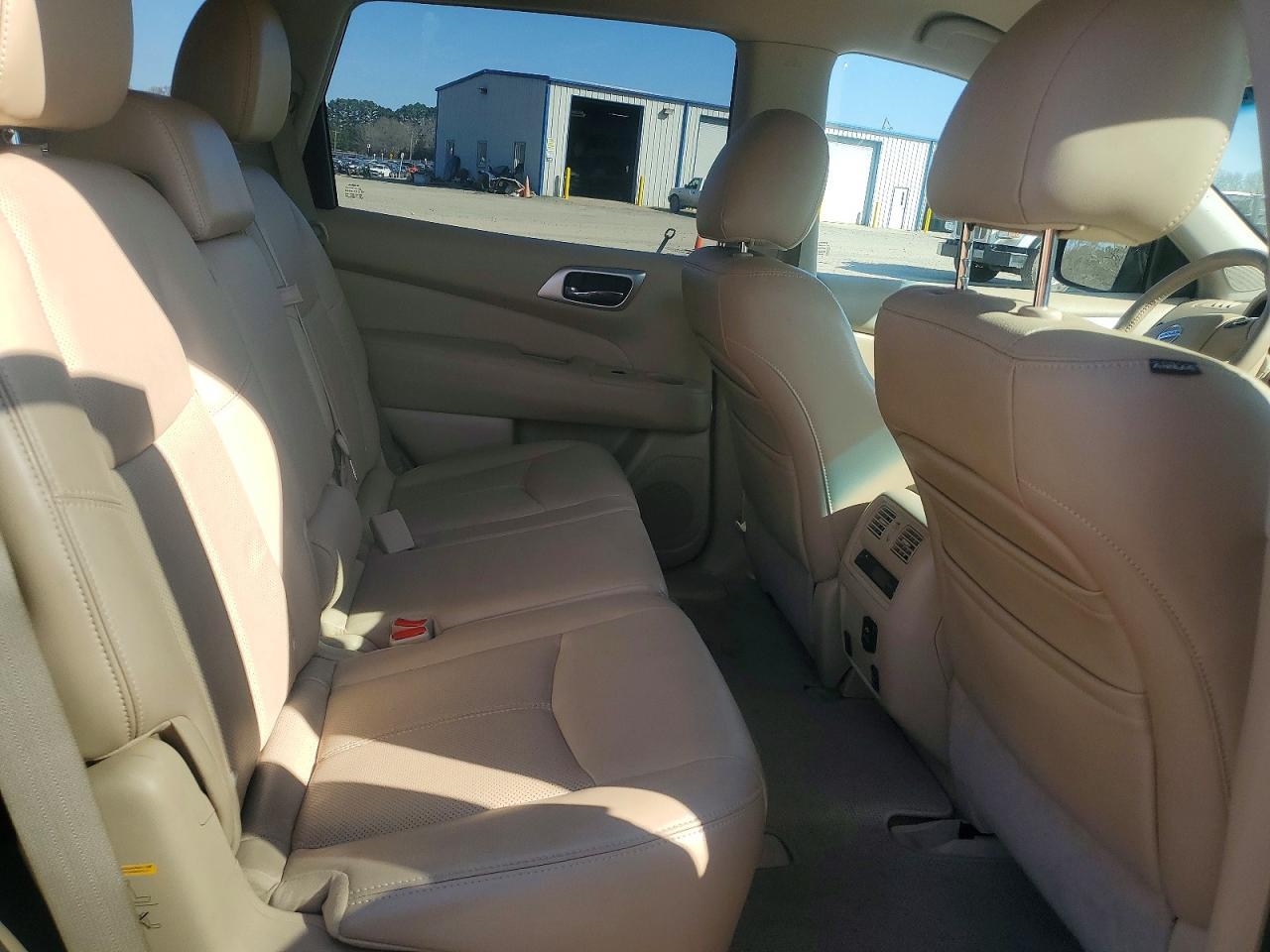 2013 NISSAN PATHFINDER