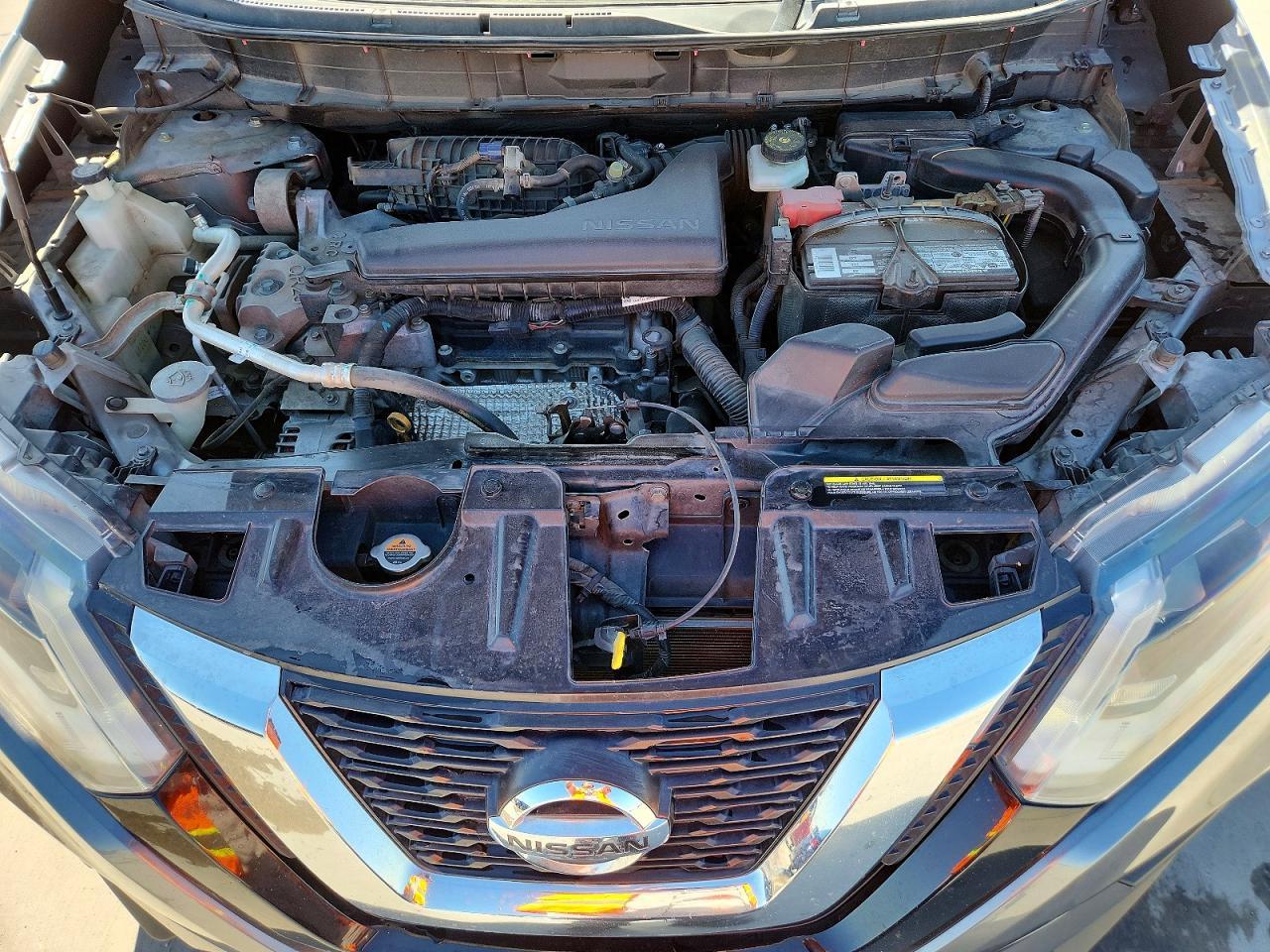 2017 NISSAN ROGUE