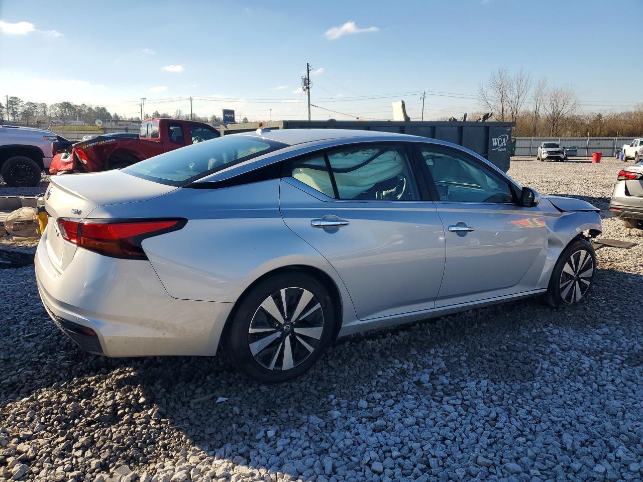 2021 NISSAN ALTIMA