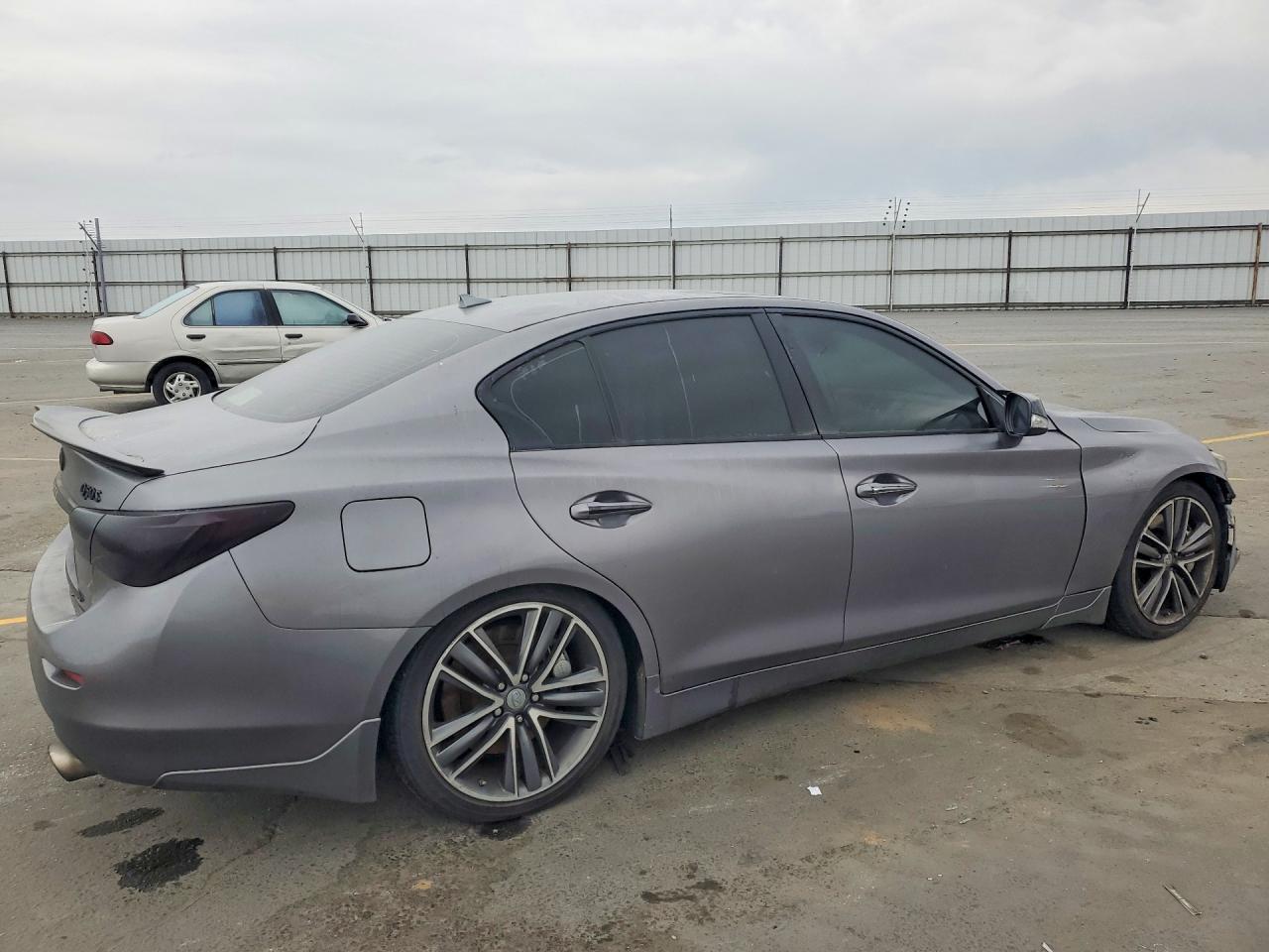 2017 INFINITI Q50