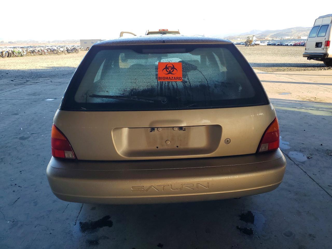 1999 SATURN Sw2