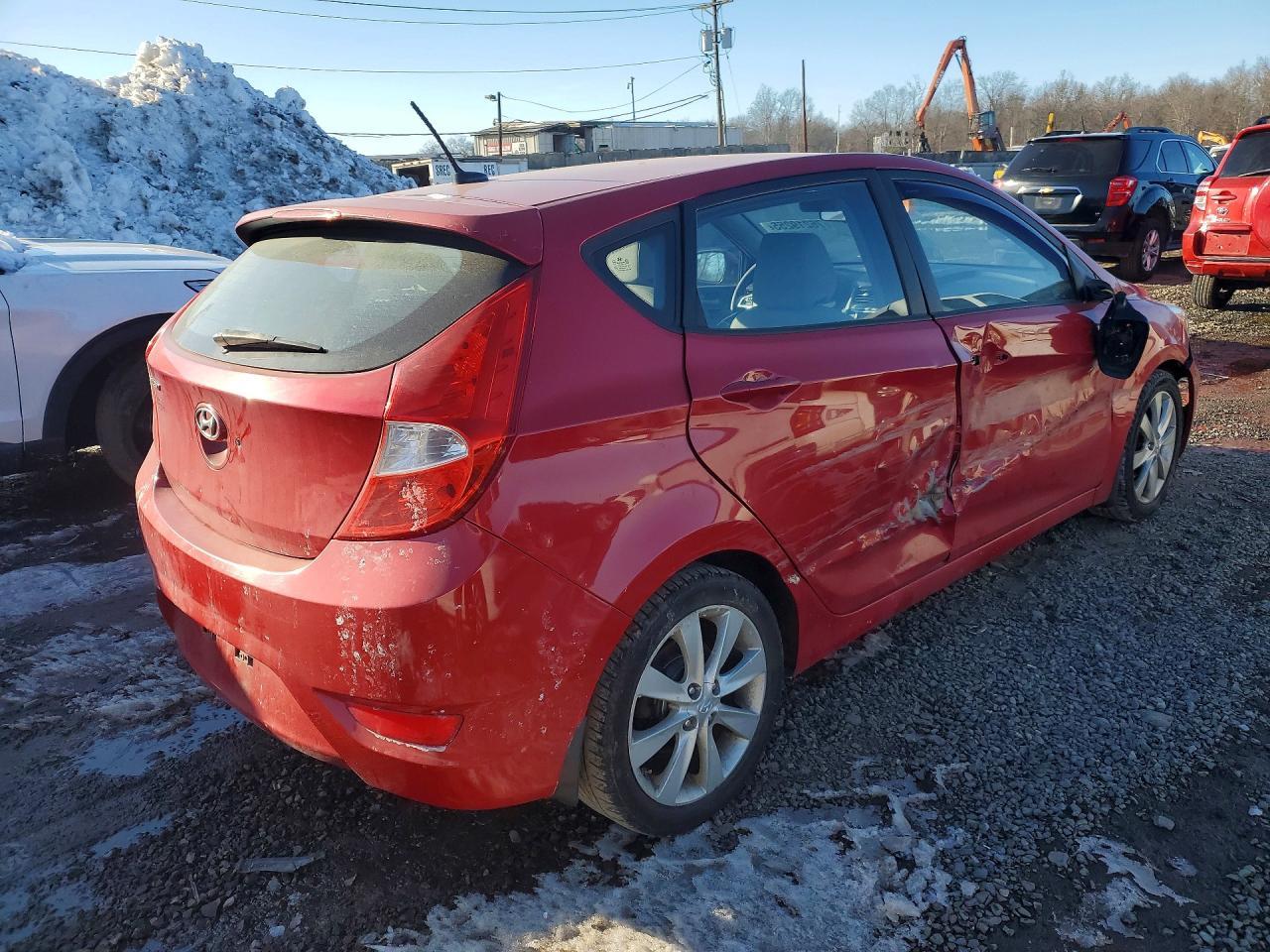 2014 HYUNDAI ACCENT