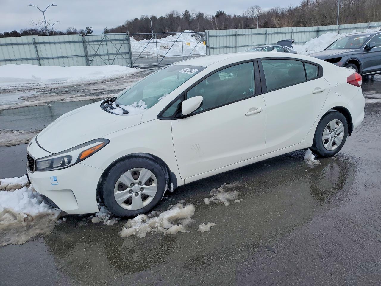 2017 KIA FORTE