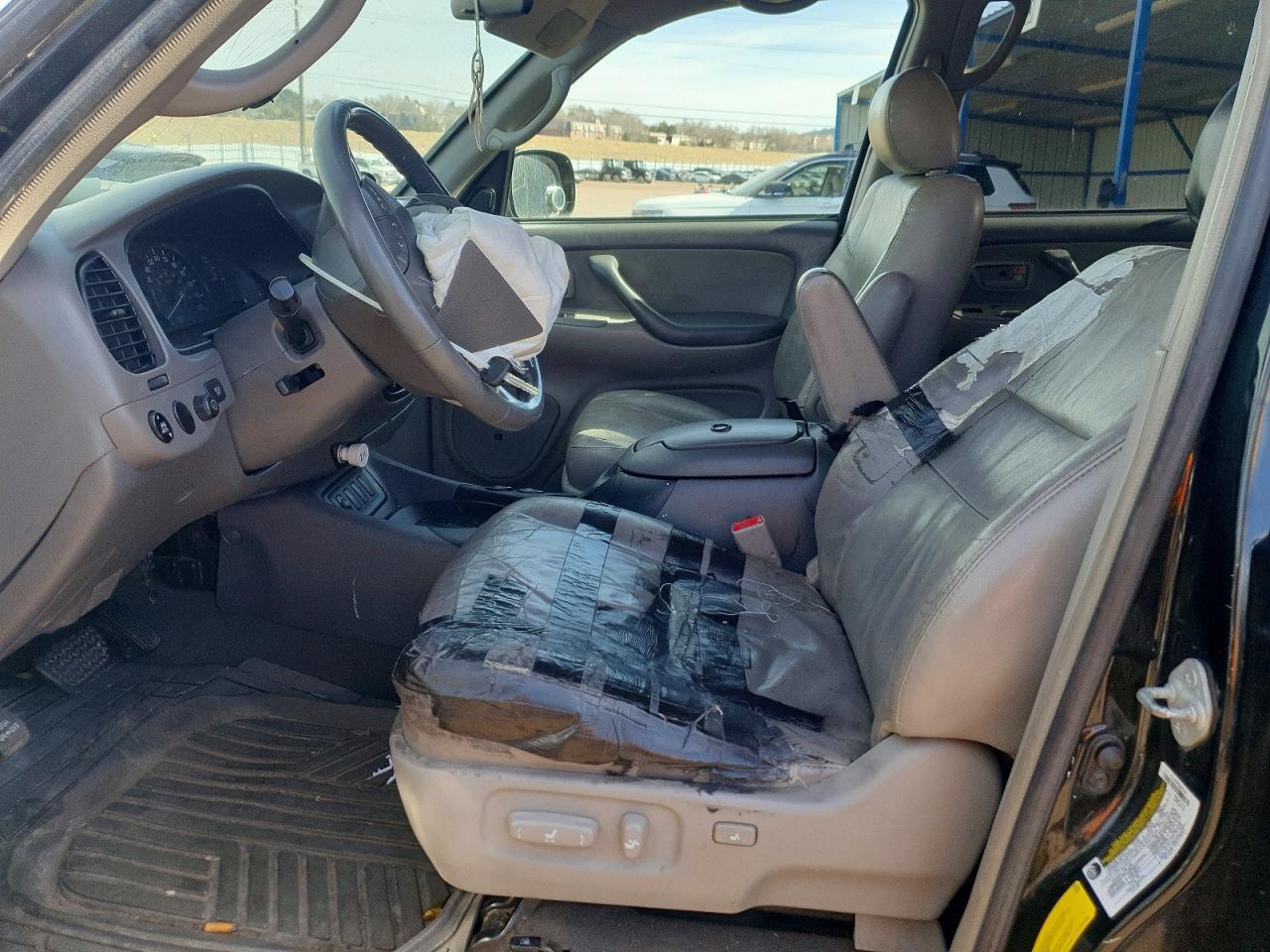 2006 TOYOTA Sequoia