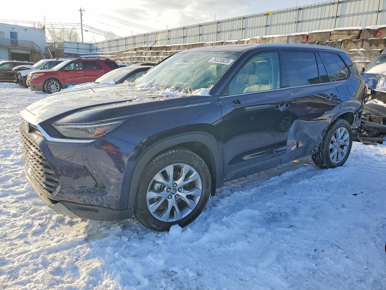 2026 TOYOTA HIGHLANDER