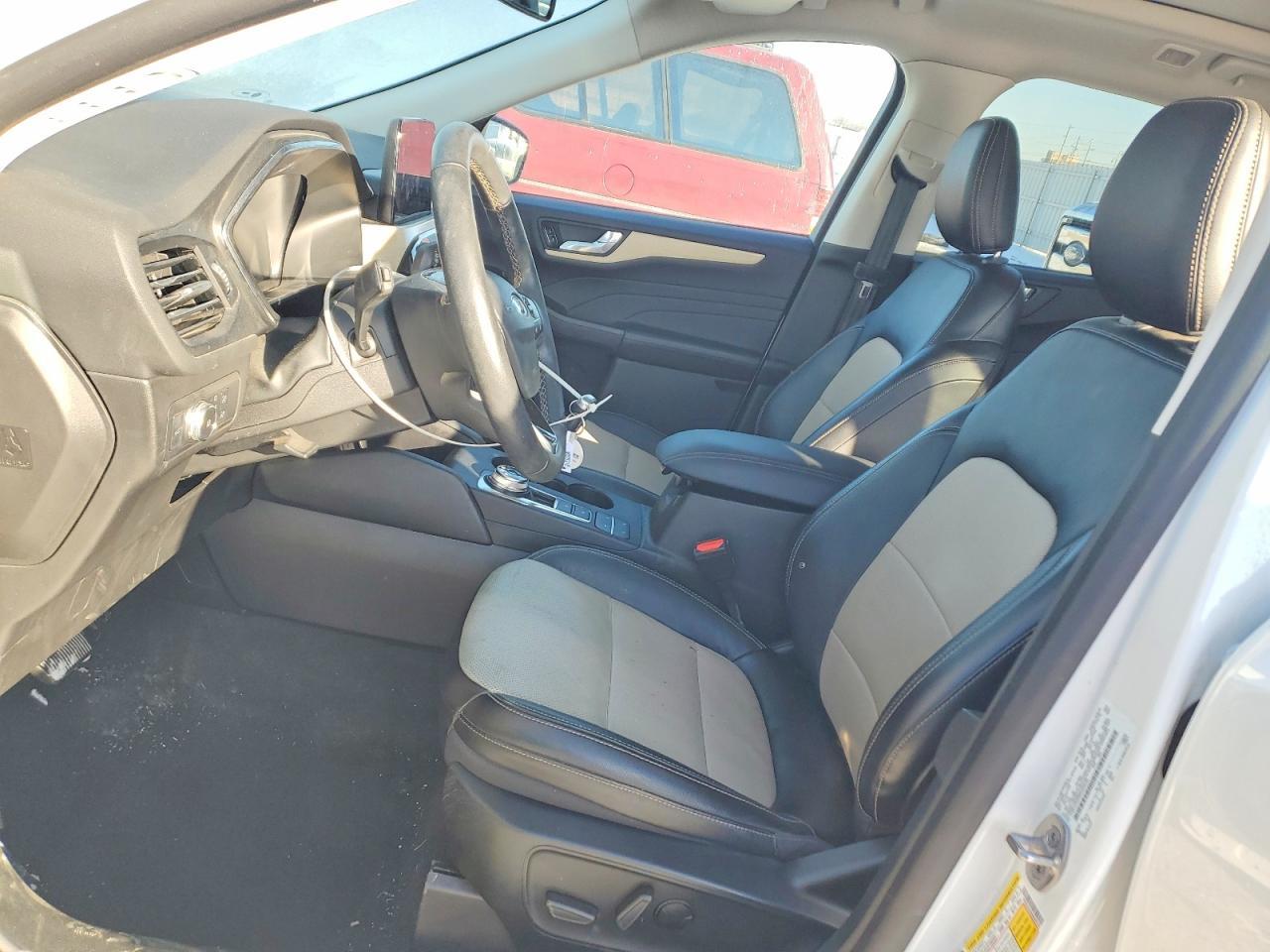 2021 FORD ESCAPE
