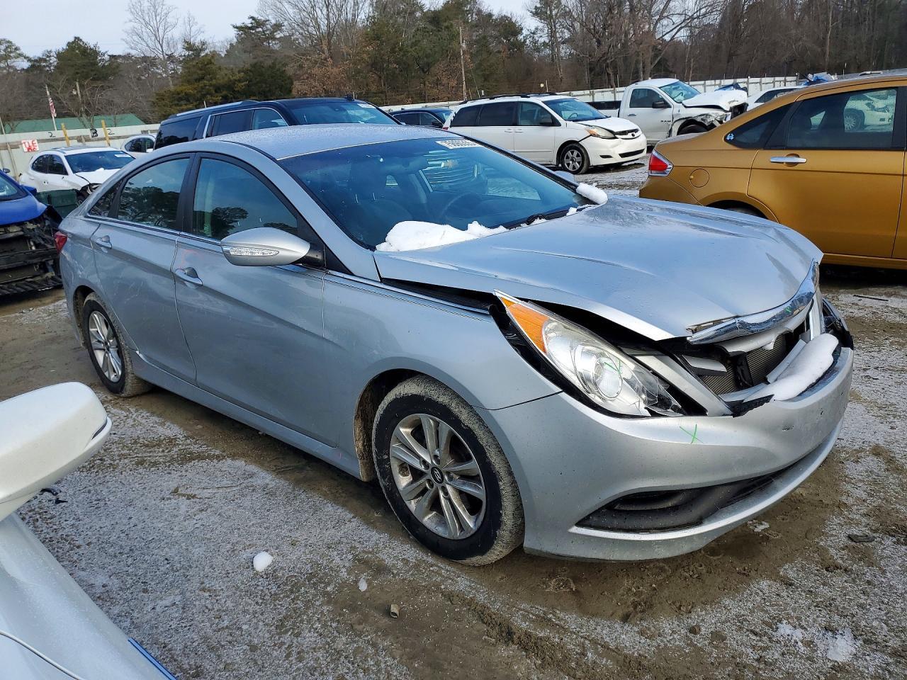 2014 HYUNDAI SONATA