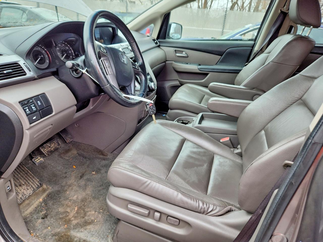 2011 HONDA ODYSSEY