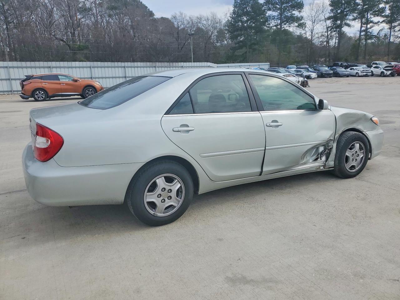 2002 TOYOTA CAMRY