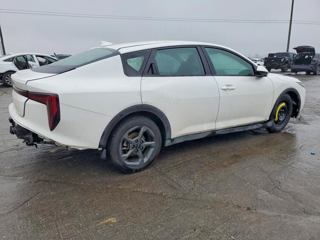 2025 KIA K4