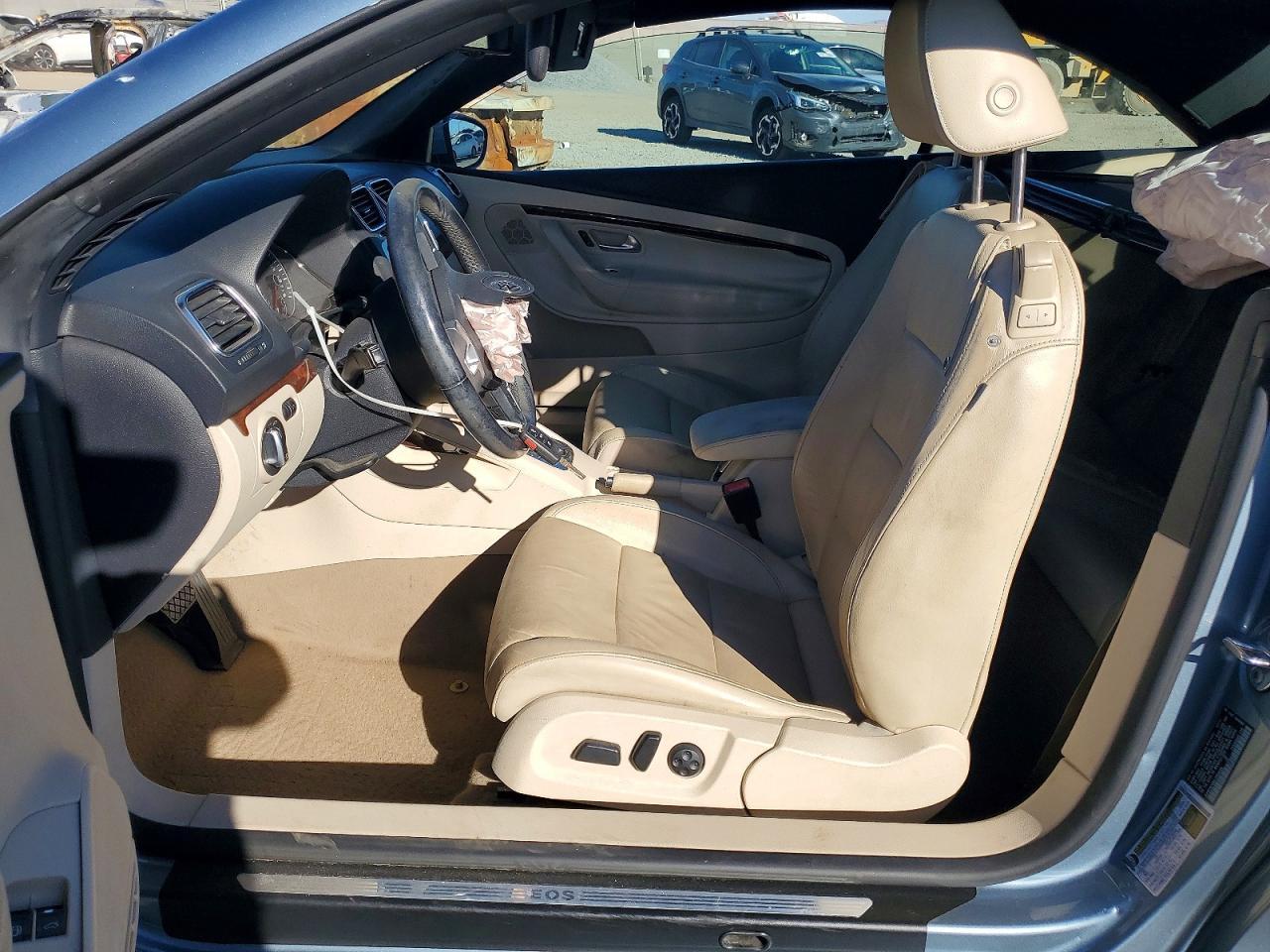 2012 VOLKSWAGEN EOS