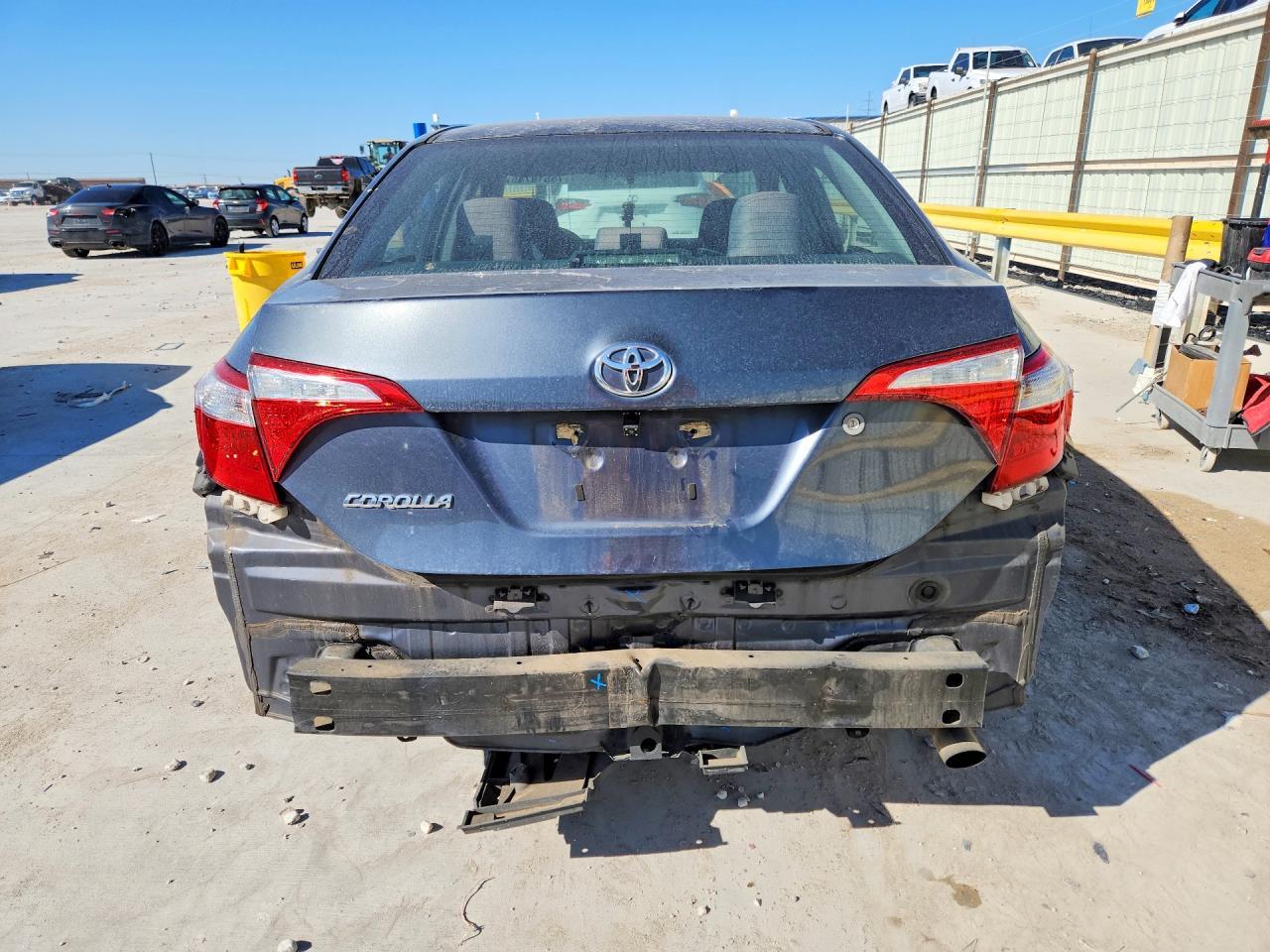 2016 TOYOTA COROLLA