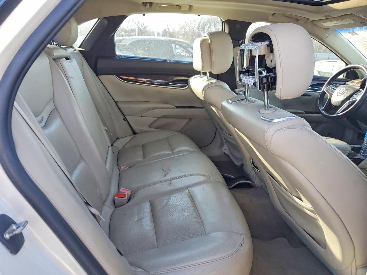 2014 CADILLAC XTS